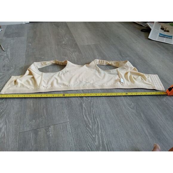 Bra - Picture 1 of 3